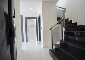 دوبلكس فاخرة - قريبة من البحر - بسعر مناسب -مهموتلار / الانيا 