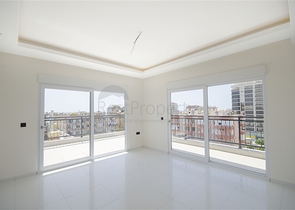 دوبلكس فاخرة - قريبة من البحر - بسعر مناسب -مهموتلار / الانيا 