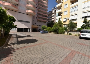 اطلالة بحر وقلعة - دوبلكس واسعة 550 متر مربع- مركز الانيا 