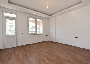 اطلالة بحر وقلعة - دوبلكس واسعة 550 متر مربع- مركز الانيا 