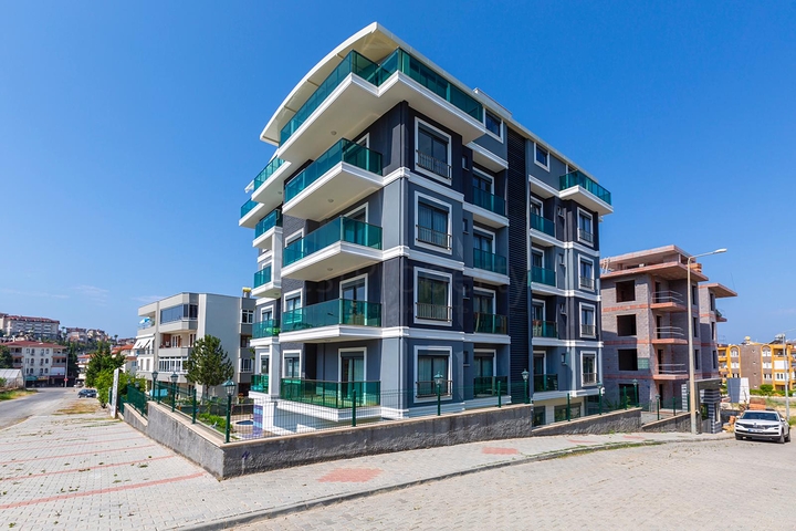 مجمع انيق - شقة مؤثثة - غرفة وصالة - في افسلار / الانيا 