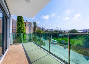 مجمع انيق - شقة مؤثثة - غرفة وصالة - في افسلار / الانيا 