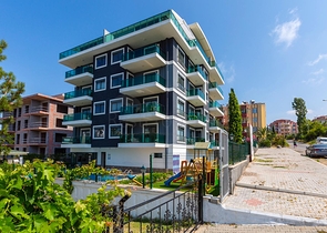 مجمع انيق - شقة مؤثثة - غرفة وصالة - في افسلار / الانيا 