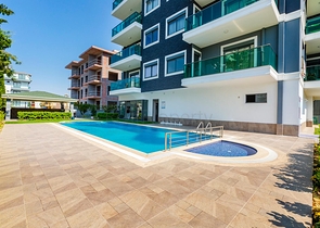 مجمع انيق - شقة مؤثثة - غرفة وصالة - في افسلار / الانيا 