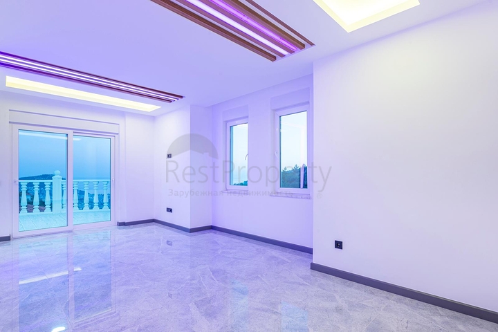 اطلالة بحر - فيلا مستقلة مع مسبح خاص - كارجي جاك / الانيا 