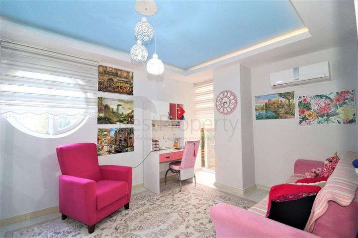 شقة غرفة وصالة - مفروشة - واسعة - ضمن مجمع - مهموتلار / الانيا 