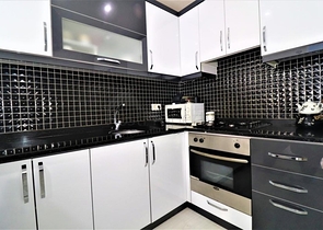 شقة غرفة وصالة - مفروشة - واسعة - ضمن مجمع - مهموتلار / الانيا 