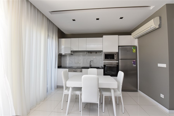 ضمن منطقة اوبا الراقية - 100 متر عن البحر - دوبلكس مفروشة - اوبا / الانيا 