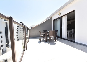 ضمن منطقة اوبا الراقية - 100 متر عن البحر - دوبلكس مفروشة - اوبا / الانيا 