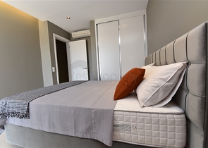 ضمن منطقة اوبا الراقية - 100 متر عن البحر - دوبلكس مفروشة - اوبا / الانيا 