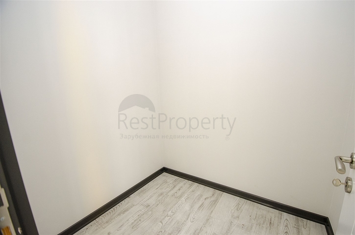 شقة 2 + 1 في مجمع بالقرب من نهر بواشاي أنطاليا