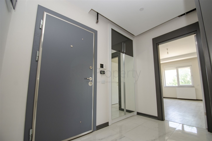 شقة 2 + 1 في مجمع بالقرب من نهر بواشاي أنطاليا