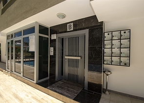 شقة 2 + 1 في مجمع بالقرب من نهر بواشاي أنطاليا