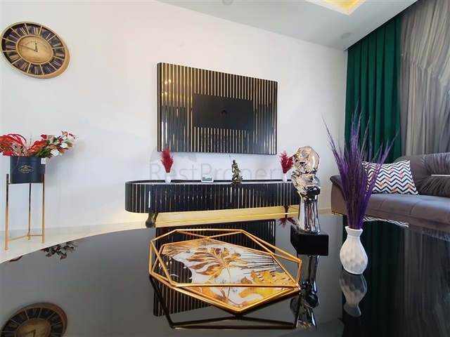 شقة انيقة -تصميم 1+2 - ضمن مجمع جديد - مهموتلار / الانيا 