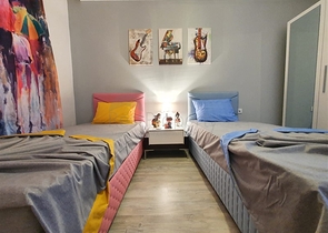 شقة انيقة -تصميم 1+2 - ضمن مجمع جديد - مهموتلار / الانيا 