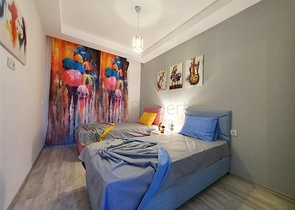 شقة انيقة -تصميم 1+2 - ضمن مجمع جديد - مهموتلار / الانيا 