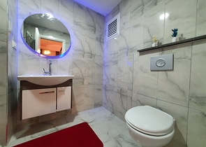 شقة انيقة -تصميم 1+2 - ضمن مجمع جديد - مهموتلار / الانيا 