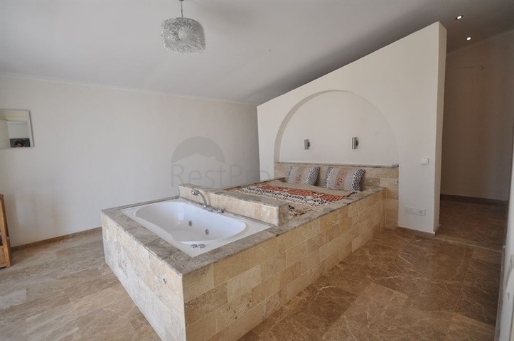 تصميم اسكندنافي - فيلا فاخرة في مدينة الانيا 