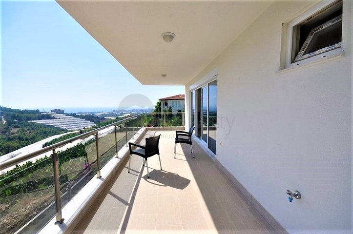 اطلالة بحر - فيلا مستقلة مع مسبح خاص - كارجي جاك / الانيا 