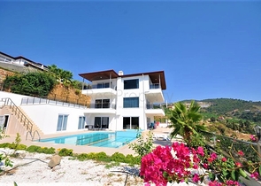 اطلالة بحر - فيلا مستقلة مع مسبح خاص - كارجي جاك / الانيا 