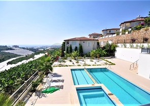 اطلالة بحر - فيلا مستقلة مع مسبح خاص - كارجي جاك / الانيا 