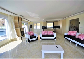 اطلالة بحر - فيلا مستقلة مع مسبح خاص - كارجي جاك / الانيا 