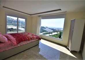 اطلالة بحر - فيلا مستقلة مع مسبح خاص - كارجي جاك / الانيا 