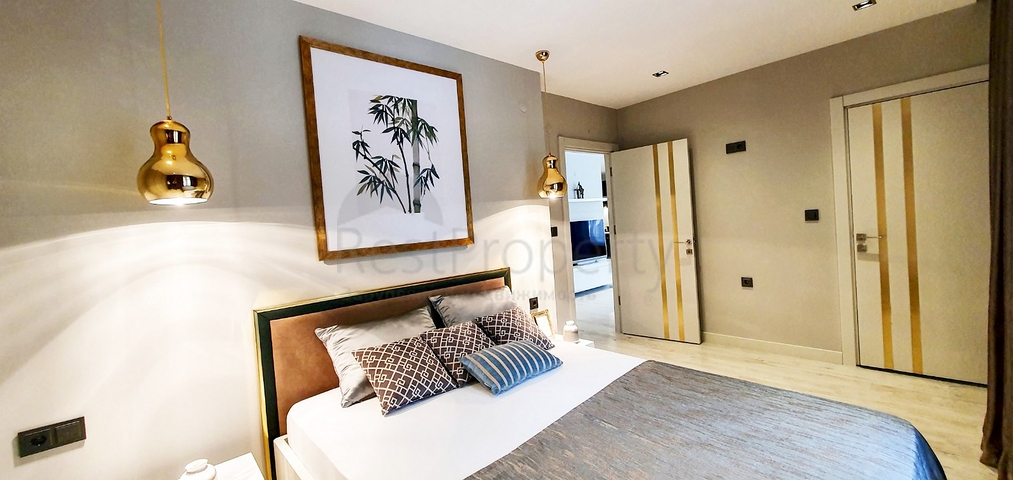 شقة 4 + 2 مجدده عالي الجودة في منطقة لارا