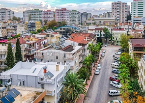 شقة 4 + 2 مجدده عالي الجودة في منطقة لارا