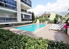 شقة غرفة وصالة واسعة 75 متر - ضمن مجمع - مهموتلار / الانيا