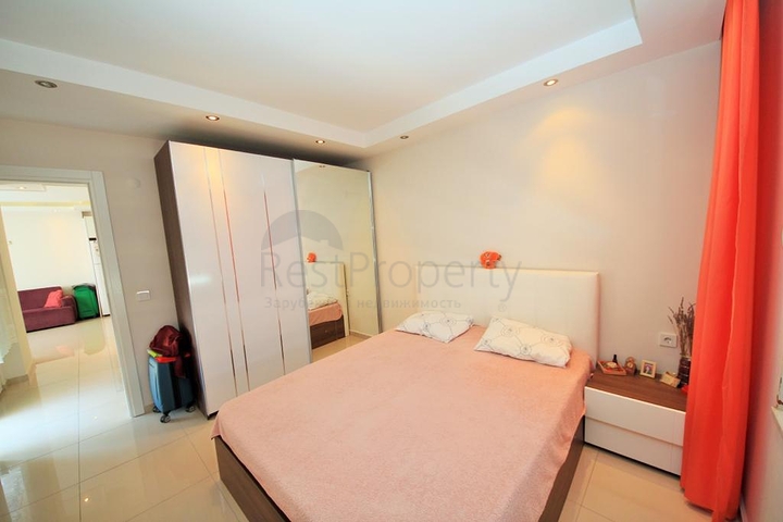 مناسبة للمستثمرين - شقة غرفة وصالة ضمن مجمع فاخر- في منطقة اوبا / الانيا 