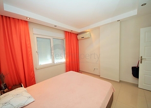 مناسبة للمستثمرين - شقة غرفة وصالة ضمن مجمع فاخر- في منطقة اوبا / الانيا 