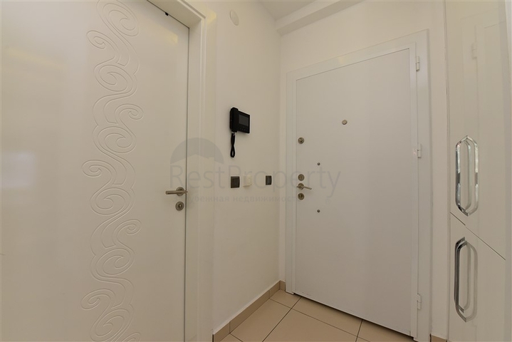 مجمع بخدمات ممتازة - شقة غرفة وصالة مفروشة - في منطقة توسمور/ الانيا 