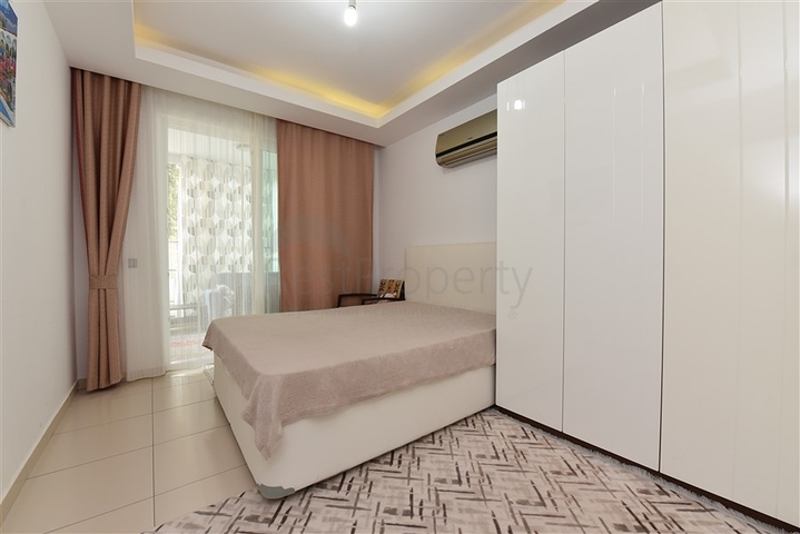 مجمع بخدمات ممتازة - شقة غرفة وصالة مفروشة - في منطقة توسمور/ الانيا 