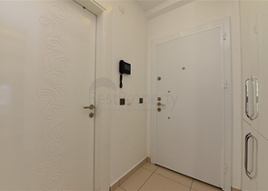 مجمع بخدمات ممتازة - شقة غرفة وصالة مفروشة - في منطقة توسمور/ الانيا 