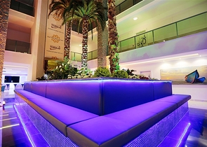 مجمع بخدمات ممتازة - شقة غرفة وصالة مفروشة - في منطقة توسمور/ الانيا 