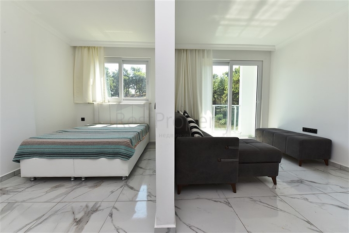 سعر مناسب - شقة غرفة وصالة مفروشة -ضمن مجمع حديث -افسلار / الانيا 