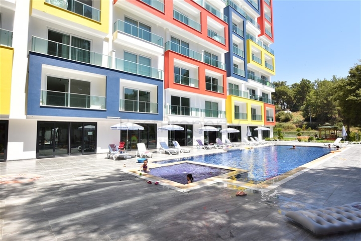 سعر مناسب - شقة غرفة وصالة مفروشة -ضمن مجمع حديث -افسلار / الانيا 