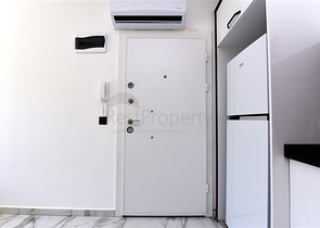 سعر مناسب - شقة غرفة وصالة مفروشة -ضمن مجمع حديث -افسلار / الانيا 