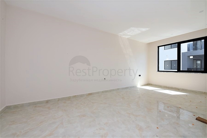 شقة ضمن مجمع حديث - تصميم 1+2 - مطبخ منفصل- مركز الانيا 