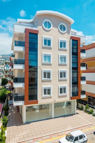 في مركز الانيا - بعيدة 150 متر عن البحر - شقة 1+1- مناسبة للاستثمار 