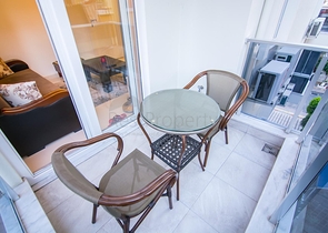 في مركز الانيا - بعيدة 150 متر عن البحر - شقة 1+1- مناسبة للاستثمار 