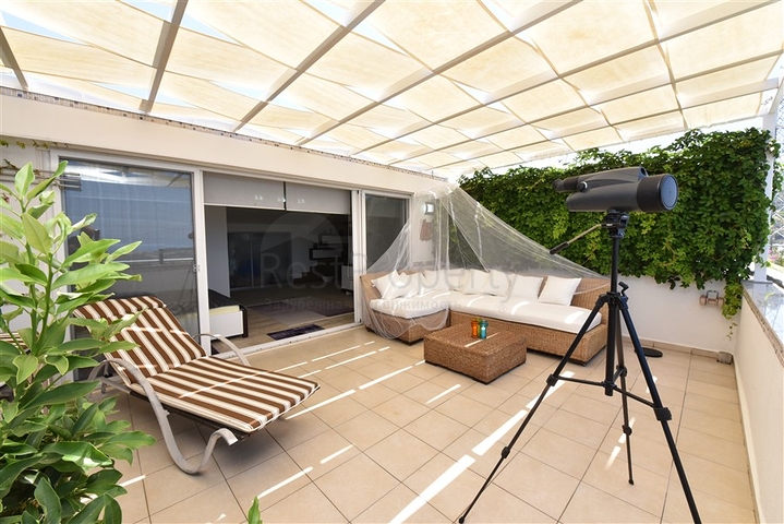 دوبلكس انيقة - اطلالة مفتوحة - اثاث فاخر - في منطقة كوناكلي / الانيا 