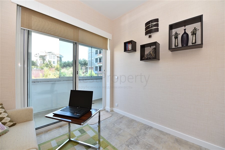 دوبلكس انيقة - اطلالة مفتوحة - اثاث فاخر - في منطقة كوناكلي / الانيا 