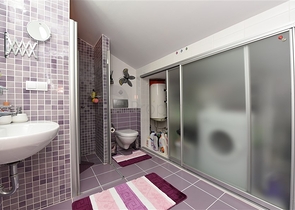 دوبلكس انيقة - اطلالة مفتوحة - اثاث فاخر - في منطقة كوناكلي / الانيا 