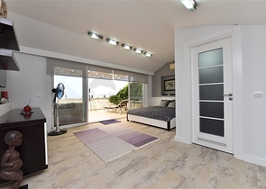 دوبلكس انيقة - اطلالة مفتوحة - اثاث فاخر - في منطقة كوناكلي / الانيا 