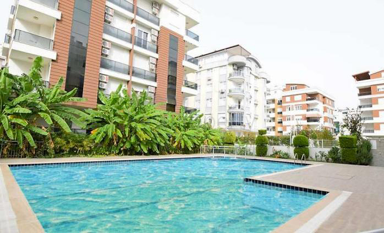 شقة 1 + 1 مع أثاث في منطقة هورما كونيالتي