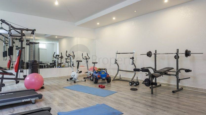 شقة 1 + 1 مع أثاث في منطقة هورما كونيالتي