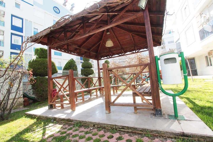 شقة 1 + 1 مع أثاث في منطقة هورما كونيالتي