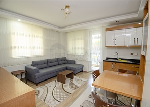 شقة 1 + 1 مع أثاث في منطقة هورما كونيالتي